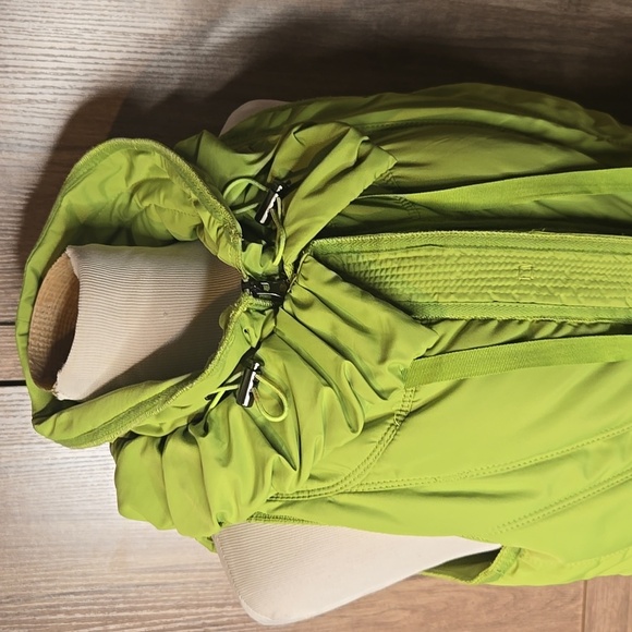 Luii Bright Green Puffer Vest - Picture 9 of 12